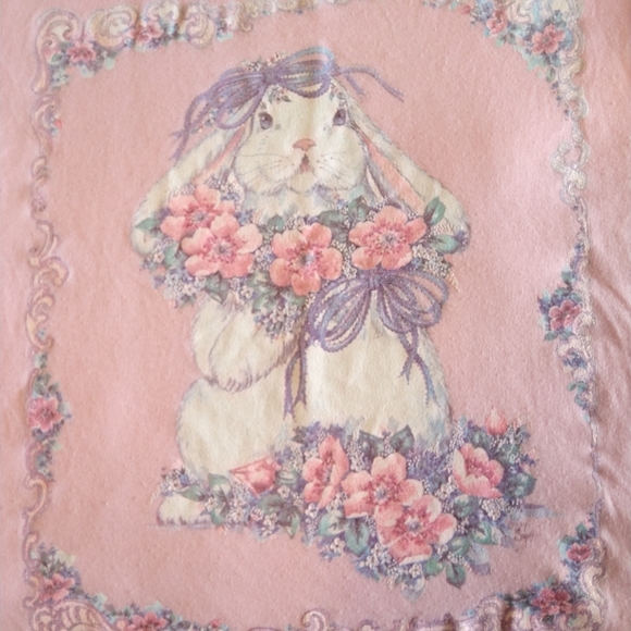 VINTAGE AVON STYLE GIRL'S NIGHTGOWN - Picture 2 of 2